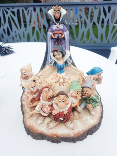 Disney traditions showcase - disney,