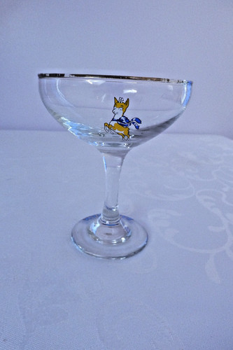 Rare vintage 1963 babycham - rare,