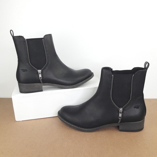 Rocket dog womens boots 8 - dog,