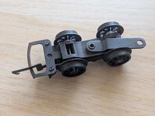 Hornby x416g b12 class - b12, front