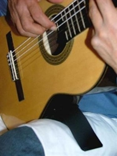 High quality guitar support - high,