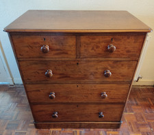 Quality Heals and Son Victorian chest of drawers