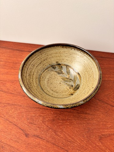Vintage studio pottery - studio,