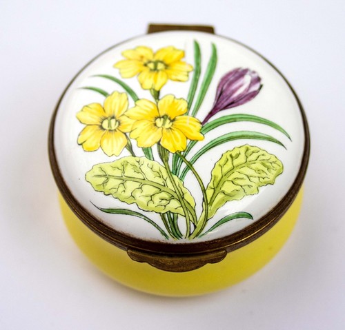 Crummles enamels primroses - enamels,