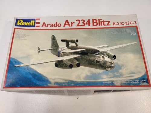 Revell arado ar234 blitz - arado,