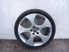 Volkswagen Polo 6R 215 40 17"