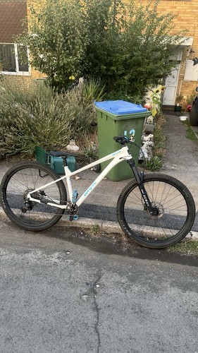 Whyte secta 29in - 29in, hardtail