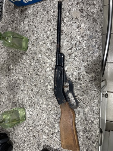 Vintage kids toy gun - toy, read