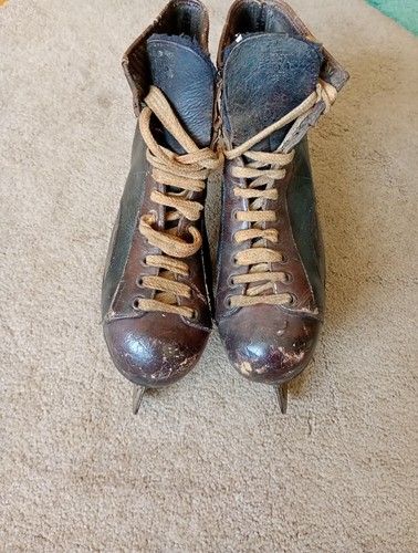 Ice skating boots - skating, canadian