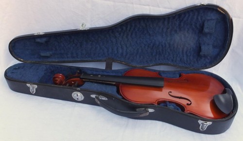 Old unbranded4 size violin - old, unbranded4/4