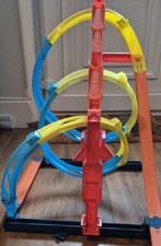 Hot Wheels Triple Loop Action