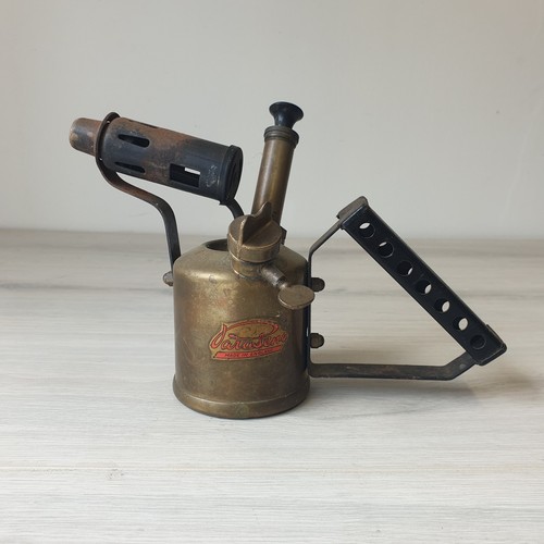 Parameters blow lamp made - parameters,