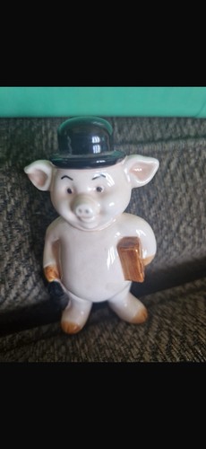 Danbury mint piggy - piggy, pig