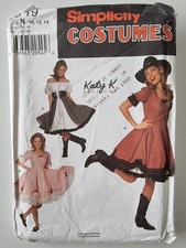 Simplicity Womens Square Dance