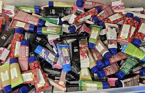 Mua avon items job lot - +,