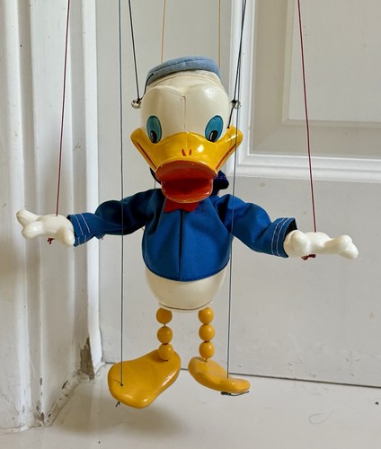 Pelham disney donald duck - disney,