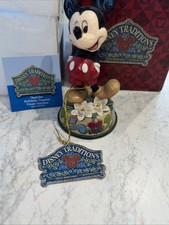 Walt disney showcase - walt,