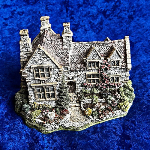 Lilliput lane armada house - lilliput,