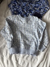 2 Boys kenzo Sweatshirts. 3-4