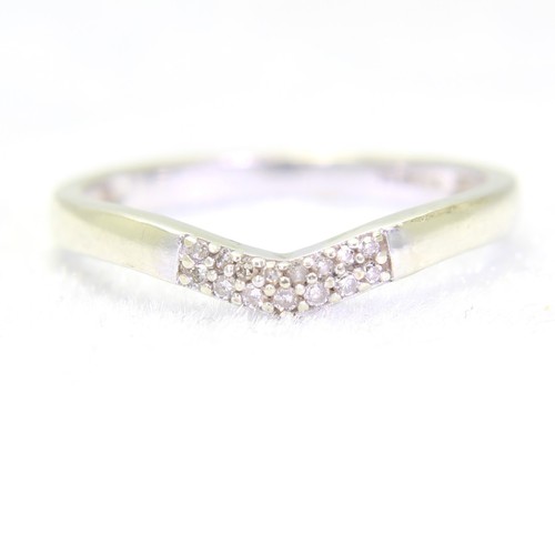 9ct white gold 14ct - 0.14ct, diamond