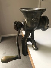 Vintage Spong 90 manual meat mincer