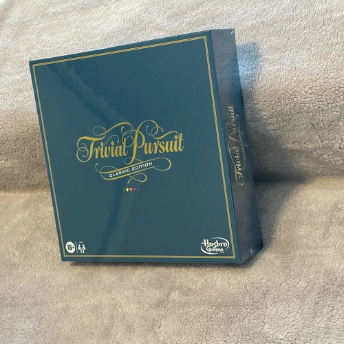 Hasbro trivial pursuit classic - pursuit,