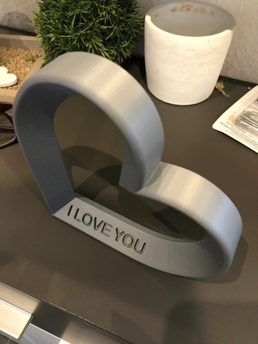 Big heart desk display - big,