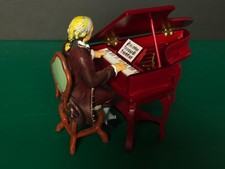 Doll House Spinet/Piano and