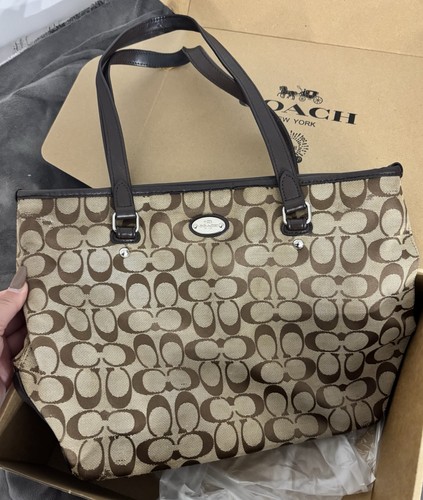 Vintage coach signature canvas - coach,