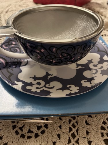 Ritzenhoff piece bone china - bone,