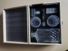 Whiskey Decanter Gift Set(read