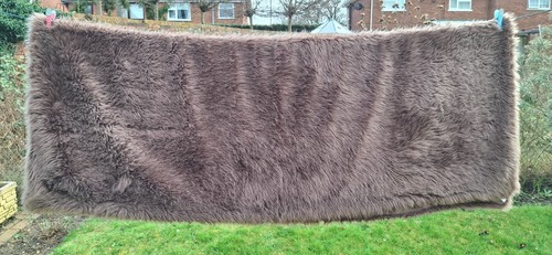 Large faux fur - faux,