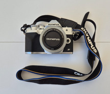 Olympus OM-D E-M10 Mark IV