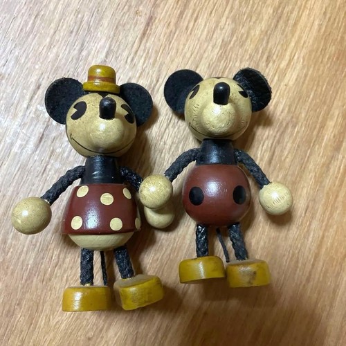 Mickey and minnie wooden - mickey,