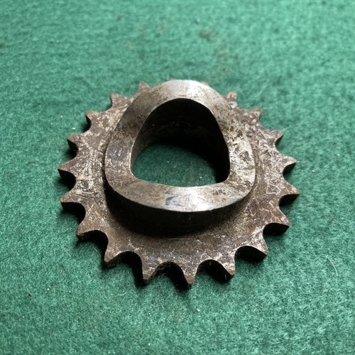 Triumph crankshaft sprocket - triumph,