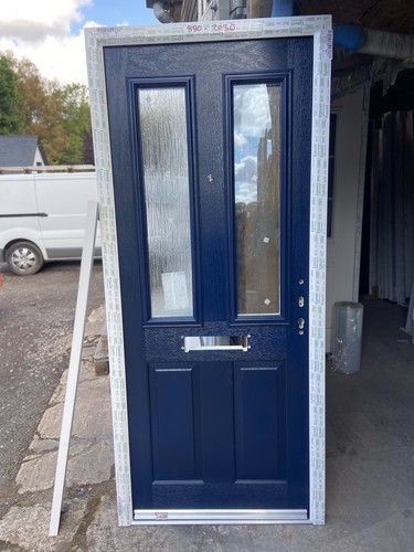 New dark blue front - in, a