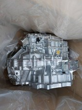 Toyota RAV 4 (XA50) 2018 Petrol/electricity Automatic gearbox PHL4D221 PIK9604