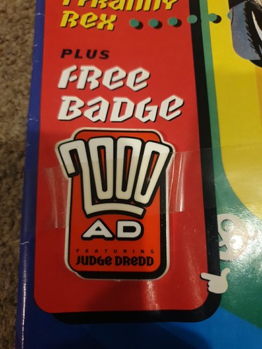 2000ad badge rare vintage prog - badge,