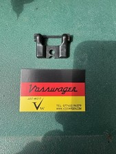 VW GOLF JETTA MK2 84-92 DASHBOARD GLOVEBOX LID LOCK CATCH FIXING CLIP 191857133