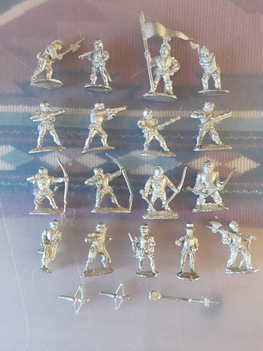 White metal 28mm - metal,
