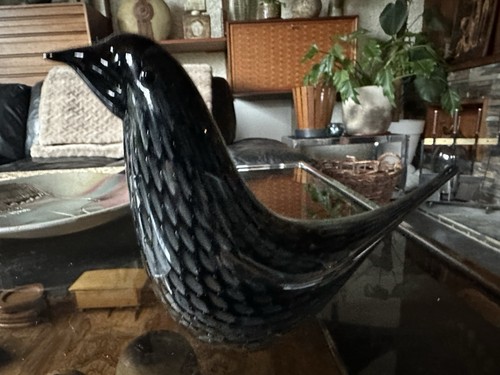 Large stylised black - large,