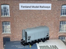 Triang Wrenn OO Gauge W4625