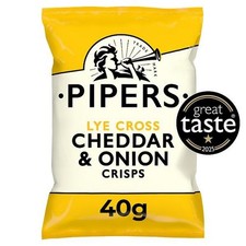 Pipers Cheddar and Onion Hand