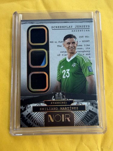 Panini noir - noir, emiliano