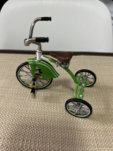 Hallmark disney kiddie - disney, car