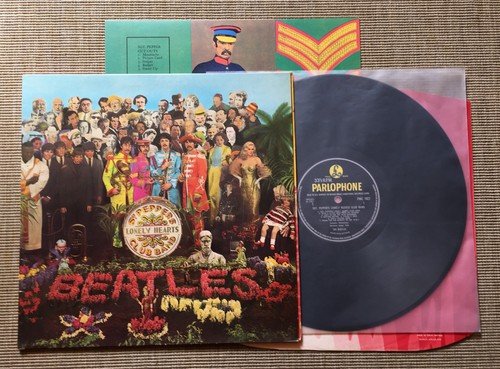 The beatles sgt pepper - beatles, pepper's