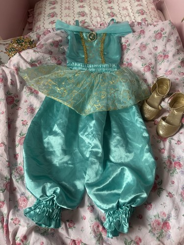 Disney store princess - disney, jasmine