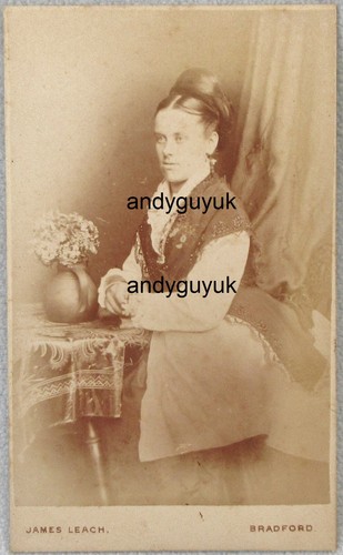 Cdv lady fancy - cdv, hair