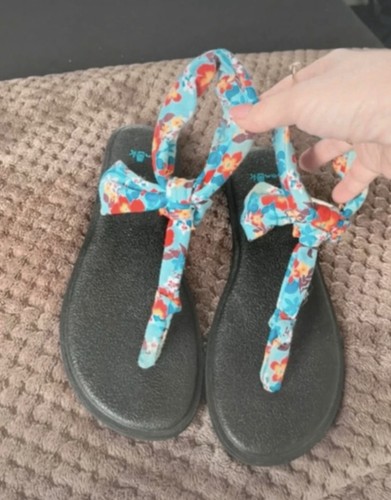 Gorgeous sanuk walking sandals - gorgeous,