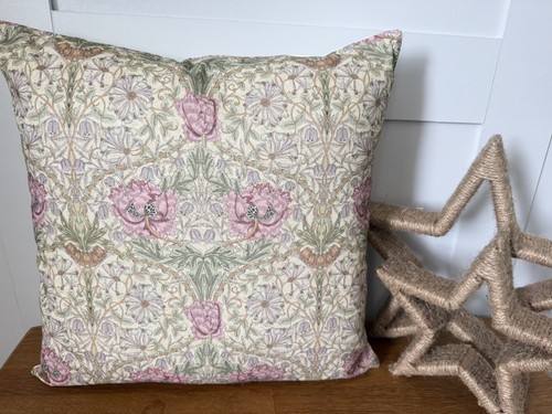William morris honeysuckle - william,